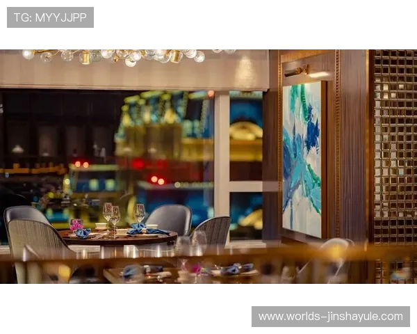 澳门金沙威尼斯人度假区内的购物中心为游客提供丰富的奢侈品和特色商品